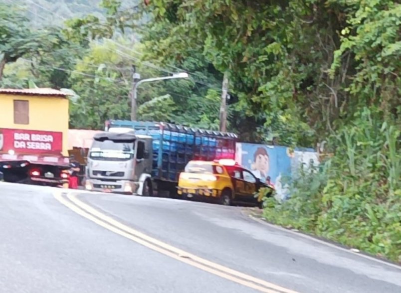 Grave acidente na Serra de Baturité deixa duas pessoas mortas