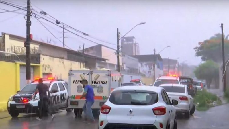 Jovem de 19 anos é assassinado a tiros em frente ao Centro Pop em Fortaleza