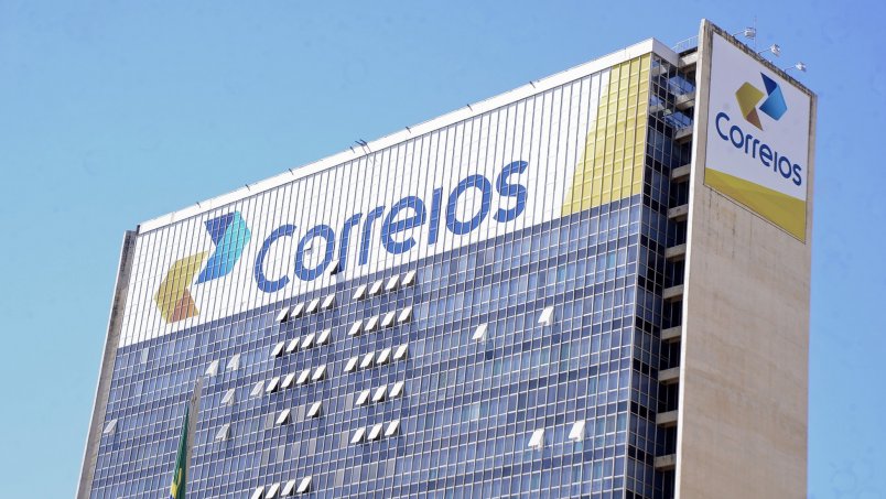 Governo Federal retira Correios e outras estatais de programa de privatizações