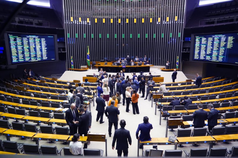 Câmara aprova MP que muda Código de Trânsito Brasileiro