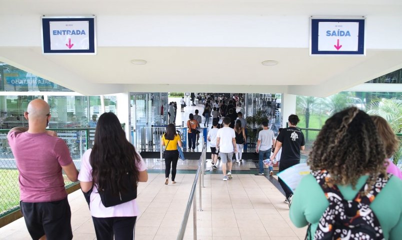 Aumento nas mensalidades do ensino superior dificulta acesso de estudantes às faculdades