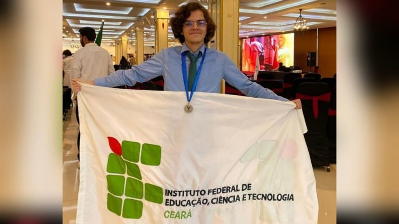 Estudante do Ceará conquista medalha de prata em 'Copa do Mundo' de Física, no Paquistão