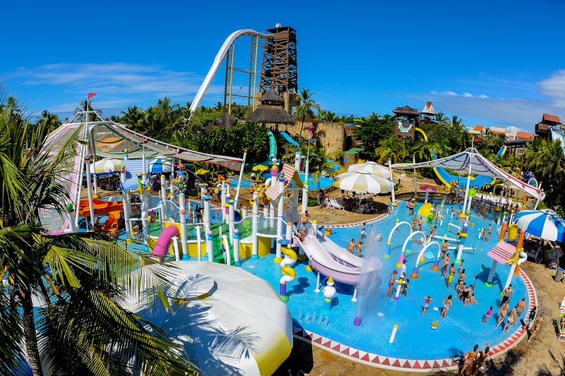 Beach Park promove "Momento Insano" com descontos para o Aqua Park e resorts